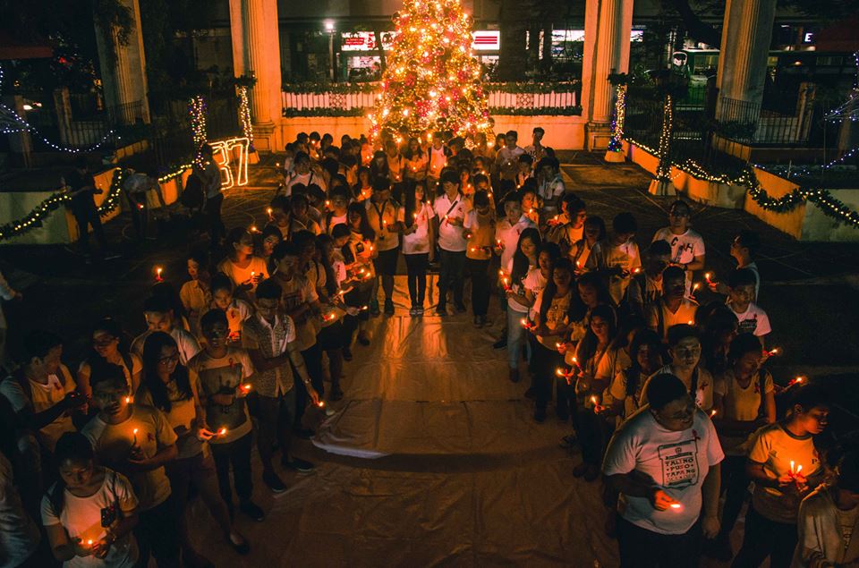 candle-lighting-ceremony-worldaidsday1dec2016-philippinesredcross