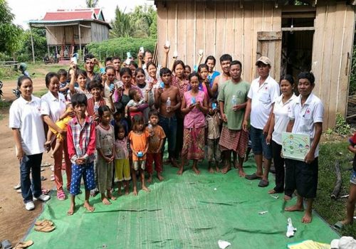 Global handwashing day 2016. Photo credit: Chun Darat, Cambodian Red Cross - Kratie