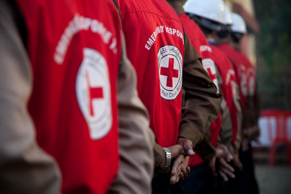 In the displacement camps in Rakhine, health problems are a concern. Myanmar Red Cross volunteers are on hand in say Thamar Gyi camp to respond to common health complaints such as skin diseases, cuts and sprains. The Red Cross are providing basic health support in over 10 camp clinics, working in collaboration with the Ministry of Health.