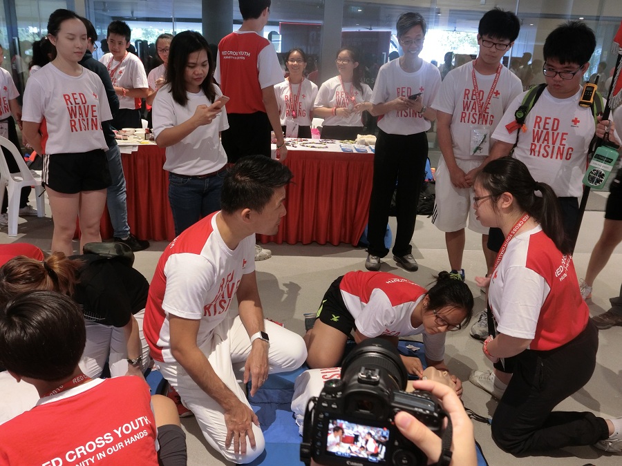 red cross shirt for blood donation